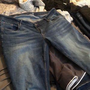 Old Navy Rockstar Super Skinny Jeans